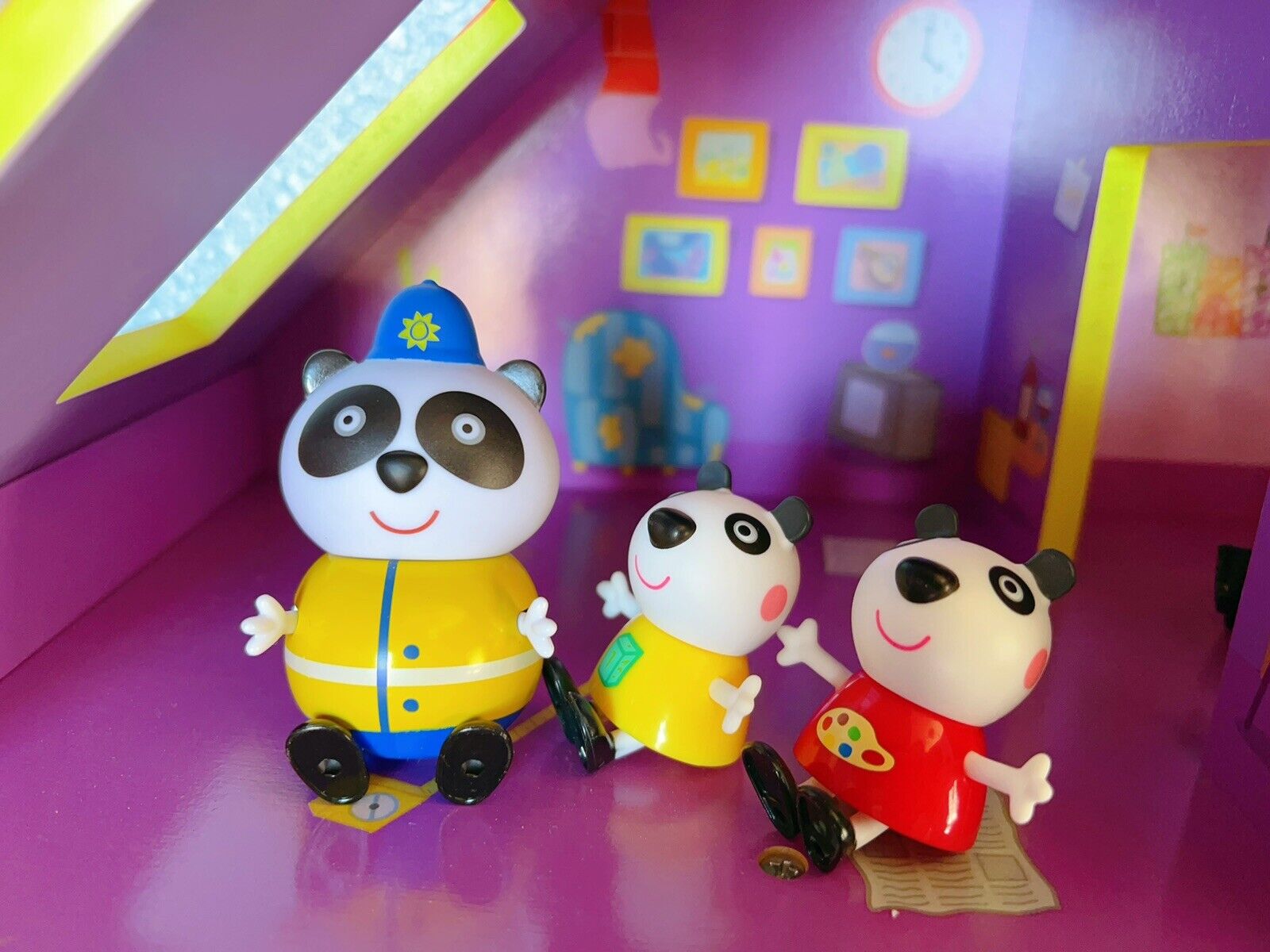 Peppa Pig - Peppa e o Policial Panda trabalham #peppa #peppapig #kids