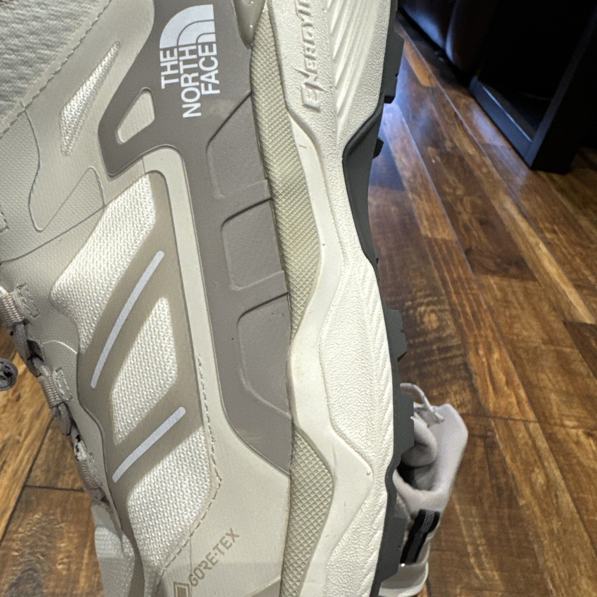 The North Face Energy Tech Alpha Mid GTX Hiking Trekking