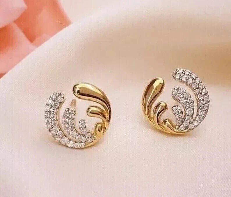 1.40 Ct Round Simulated Diamond Stud Earrings for Women in 14k Gold Plated