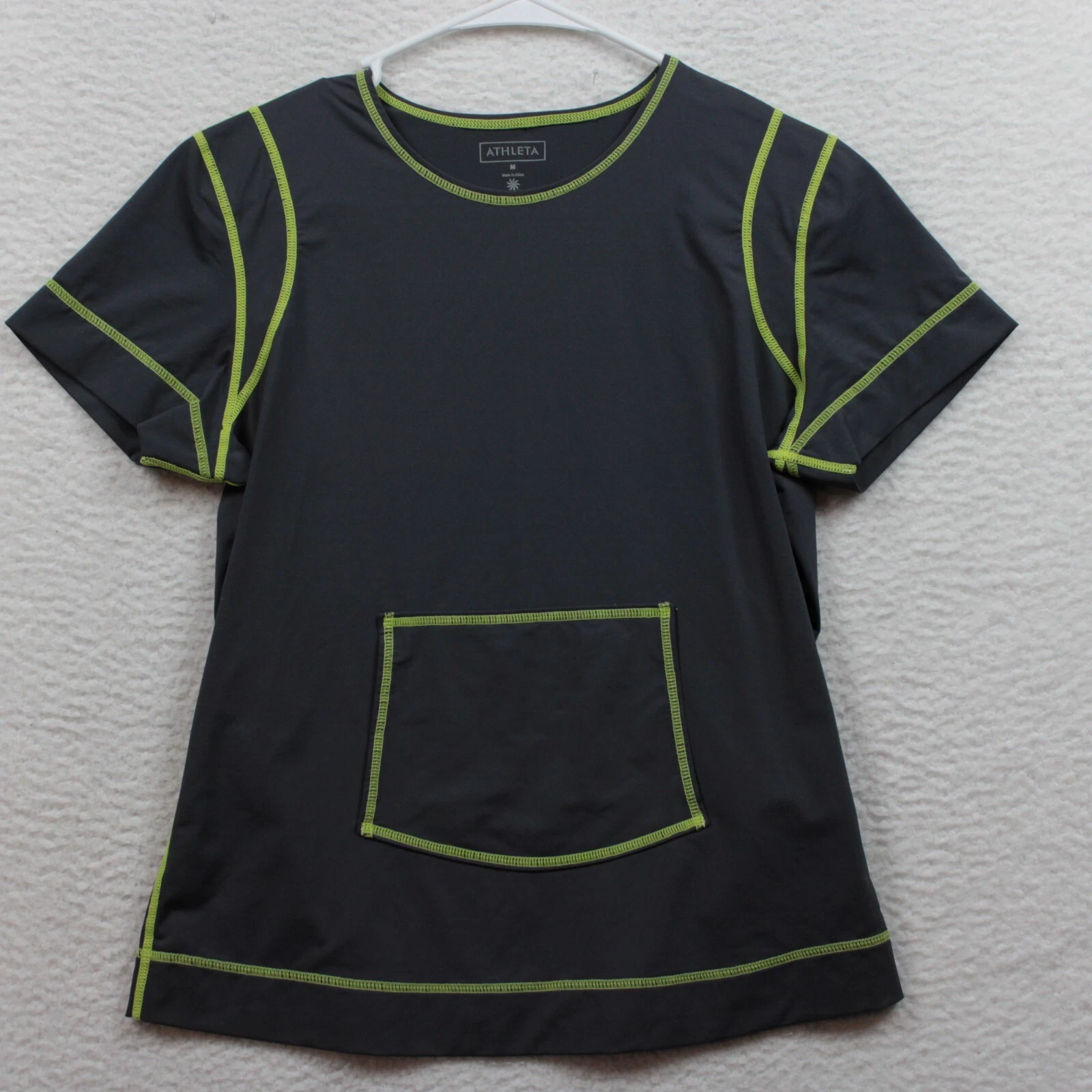 athleta short sleeve stretch activewear shirt