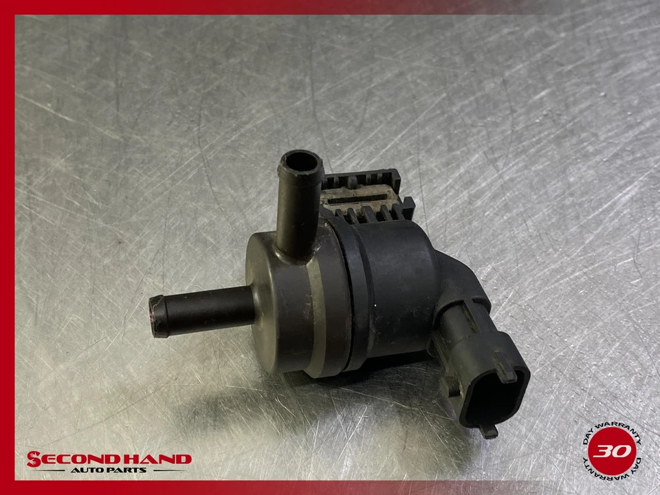 Válvula de purga de bote de vapor 289102E000 para Hyundai Elantra Tucson Kia Forte Soul Foto 3 de 3
