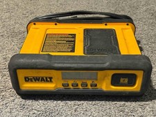 DEWALT DXAEC100 Professional 30-Amp Battery C...