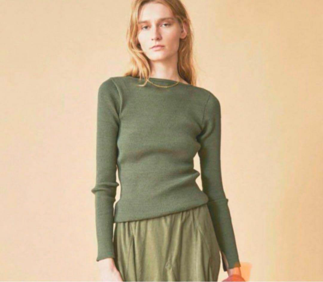 AURALEE Ron Herman Giza Rib Boat Neck Pullover - Olive Green AURALEE Ron Herman Giza Rib Boat Neck Pullover - Olive Green