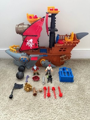 Fisher-Price Imaginext Shark Bite Pirate Ship playset W/ Pirates & Accessories
