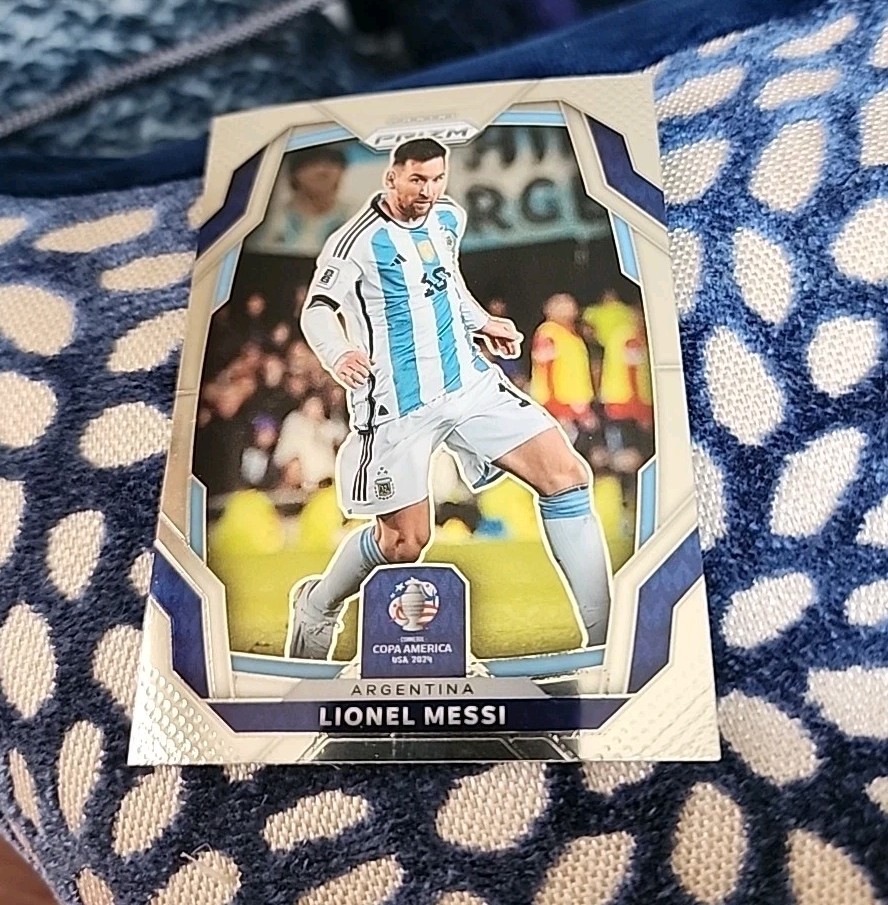 2024 Panini Prizm CONMEBOL Copa America - Lionel Messi #1