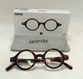 IZIPIZI Paris Round Reading Glasses Tortoiseshell Style 2.5 PD=62mm Boxed J