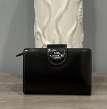 COACH CW526 Medium Corner Zip Wallet In Spazzolato Leather Silver/Black