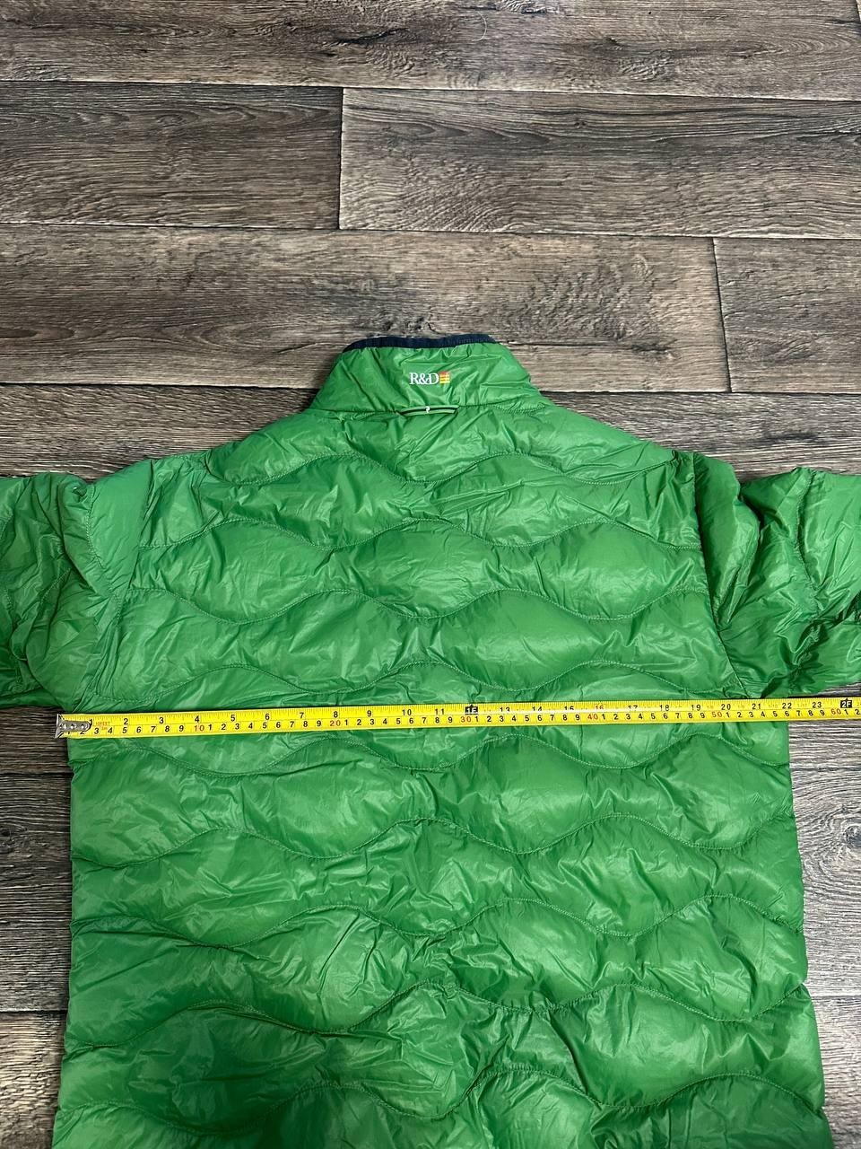 peak performance helium down jacket green men lar… - image 9