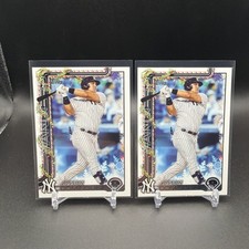 2025 Topps Holiday #H10 Jasson Domínguez Card New York Yankees (2) Cards