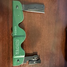 Rare SINGER Simanco 121634 Sewing Machine Seam Ripper Needle Threader Tool 3.5”