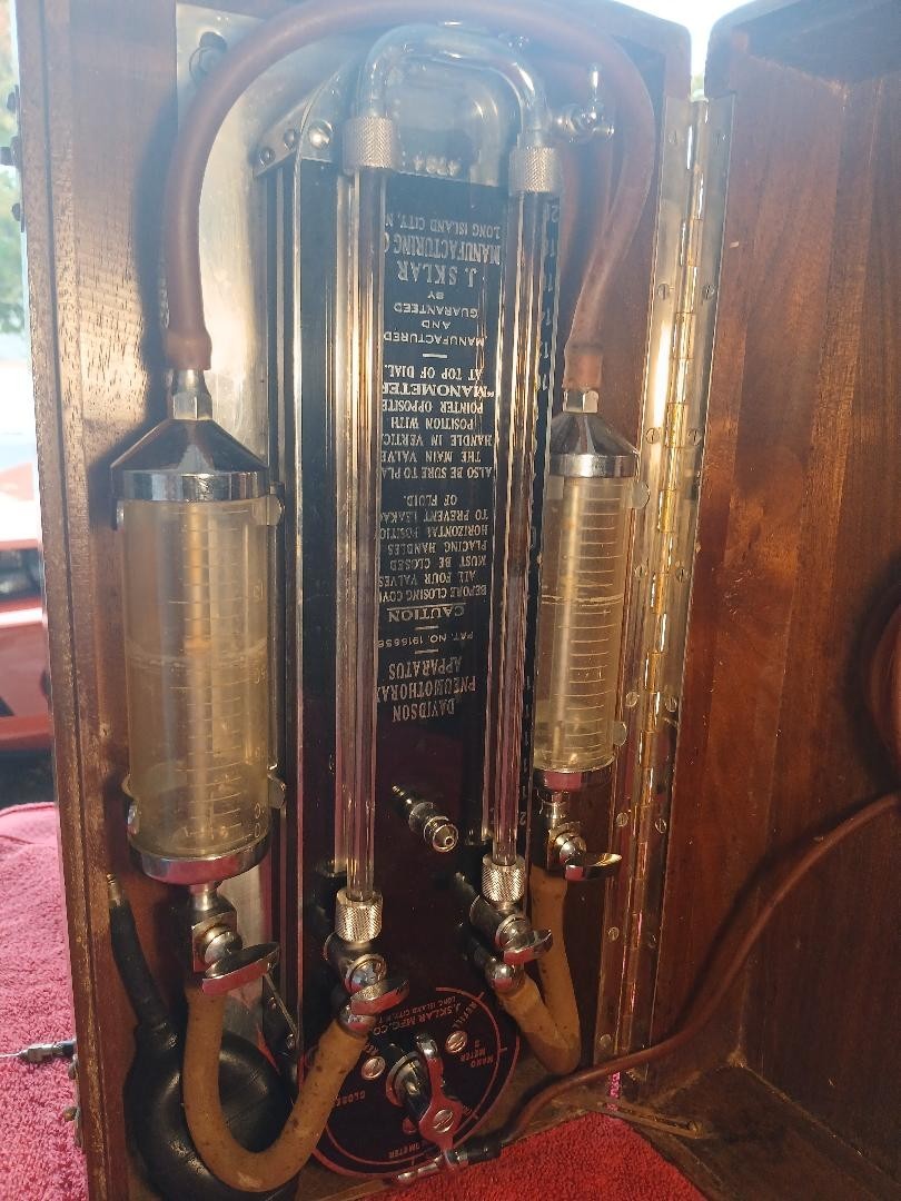 EXCELLENT VTG ANTIQUE 1936 DAVIDSON PNEUMOTHORAX APPARATUS; TUBERCULOSIS MACHINE