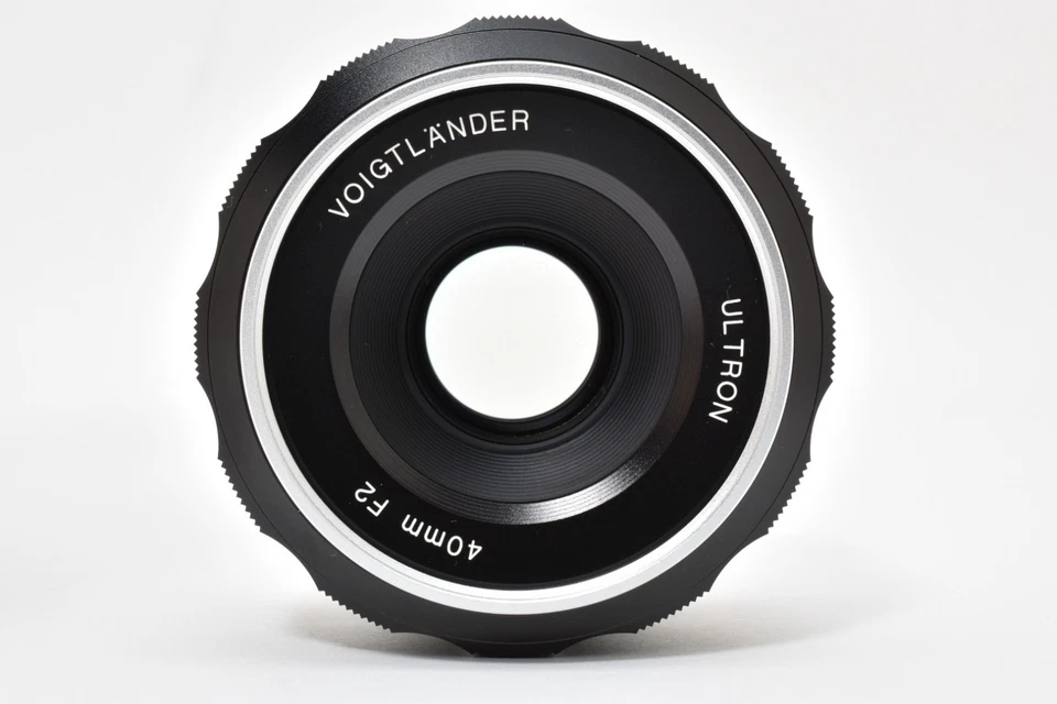 [N.Mint] Voigtlander Ultron 40mm f2 Aspherical SL IIs Nikon Ai-s Lens ＃2656764 - Image 2 of 4