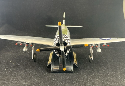 MotorMax P-47 Thunderbolt Zombie 1:48 Diecast Plastic 76316 Fighter Plane - Picture 6 of 7