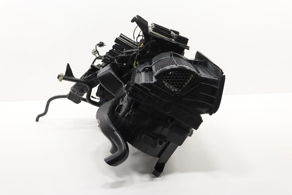 Buick Enclave 2018-2024 climatización aire acondicionado soplador carcasa caja fabricante de equipos originales 84751075 Foto 2 de 4