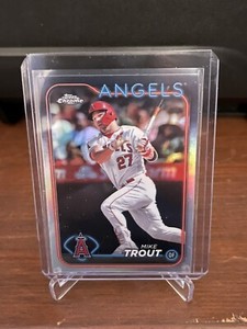 2024 Topps Chrome Mike Trout #200 Refractor Los Angeles Angels
