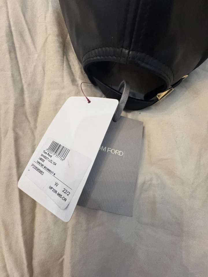 Gorra de béisbol TOM FORD de cuero de becerro TF Bk gorra ajustable nueva con etiquetas Foto 4 de 4