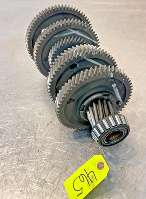 1957 Ford 861 Tractor 5 Speed Transmission Gear Shaft NDA7137A 800