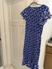 Fitted Blue Dress White Flowers Size Medium