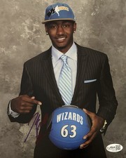 John Wall Cards, Rookie Cards and Autographed Memorabilia Guide 61