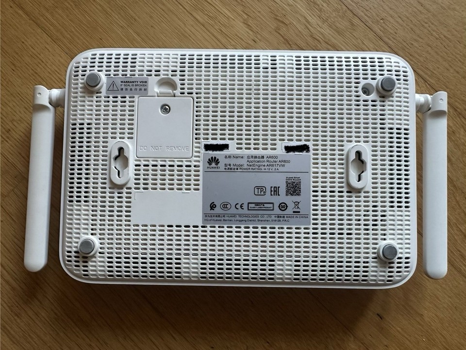 Router Huawei AR600 Netengine AR617VW Gigabit VODAFONE Alimentatore 12V ...