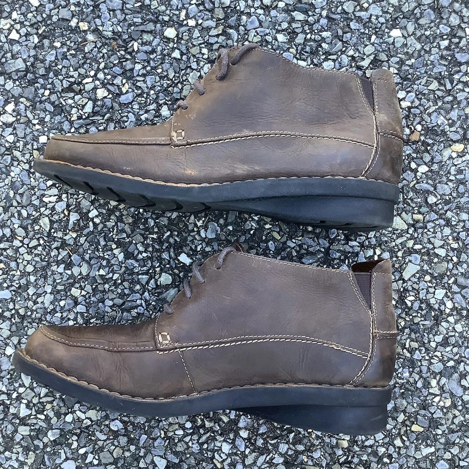 Clarks Bendables Nikki Women's 9W Brown Suede Lace Up Chukka Ankle Boots - Image 3 of 4