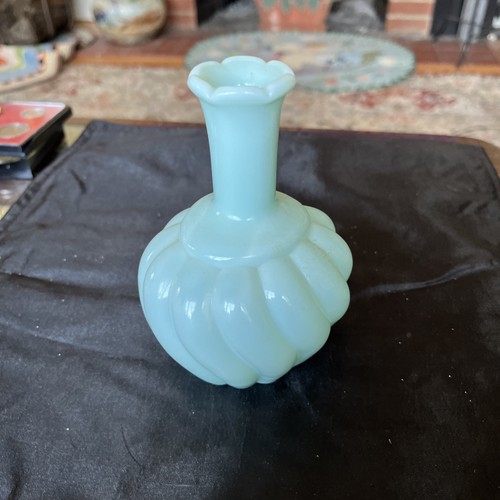 Fenton Glass Pastel Mint Green Milk Glass Perfume No Stopper - Picture 7 of 12