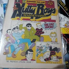 MADNESS -OFFICIAL MIS FAN CLUB COMIC  1 - 11 and half - 13 -14- the end + 2 x Cd