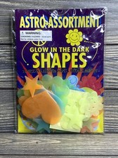 Vintage Astro Assortment Glow In The Dark Shapes 28 Pieces Reusable Adhesive A1