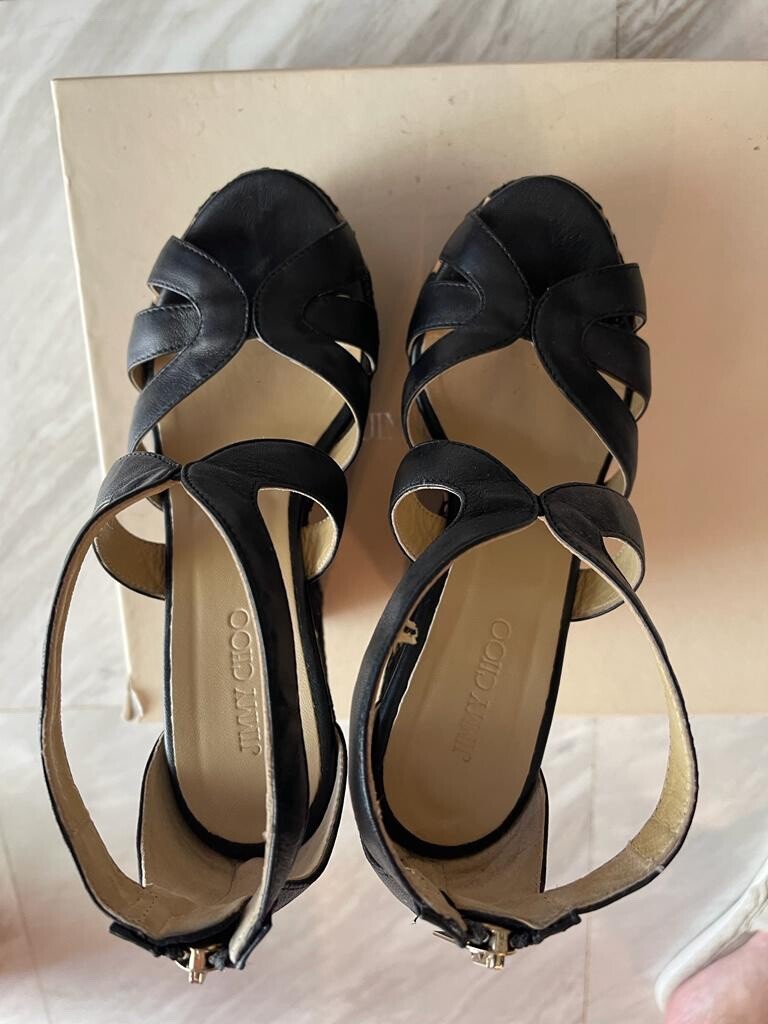 サンダル・ミュール JIMMY CHOO Black vintage leather sandals AVENUE 85 | Black Nappa Leather Mules | Summer Collection