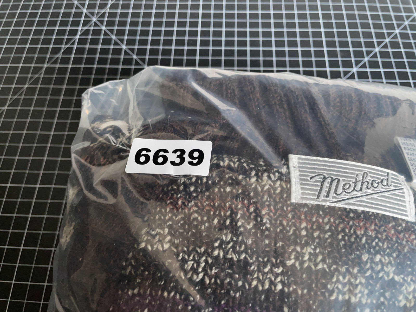 Method Geometric Pattern Cardigan Large Tall Brow… - image 12