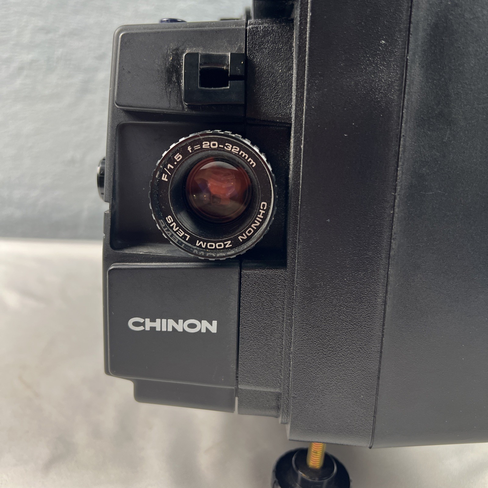 CHINON 3000GL DUAL 8mm  ADJUSTABLE Speed Movie Projector w/Manual TESTED READ
