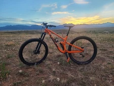 2022 Trek Slash 7 M/L