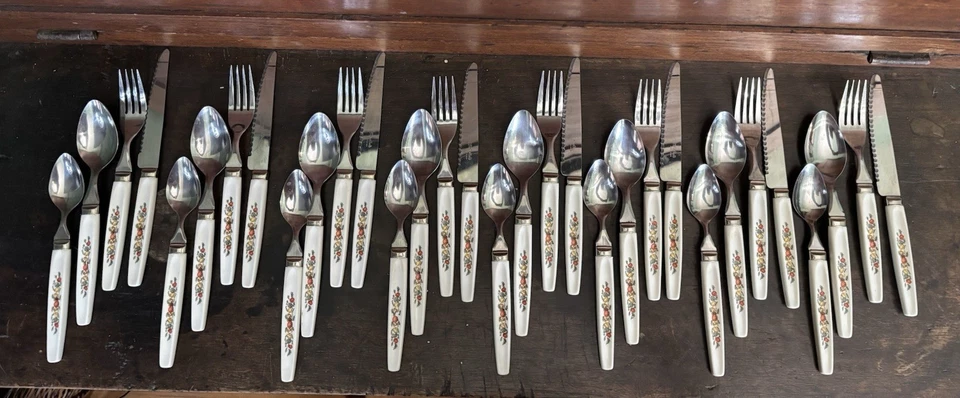 Juego de cubiertos vintage Spice of Life 8 lugares Sheffield Merry Mushrooms Foto 2 de 4