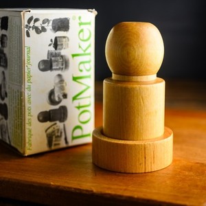 Richters Pot Maker Recycle Newspapers Into Starter Seedling Plant Pots Gardening