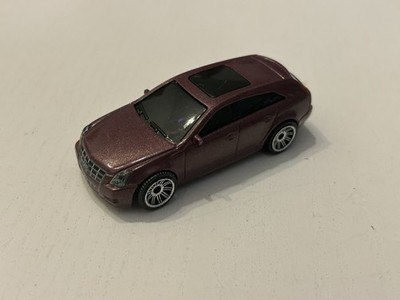 Matchbox 2010 Cadillac CTS Wagon violettmetallic MBX Mattel Auto Car PKW ´10