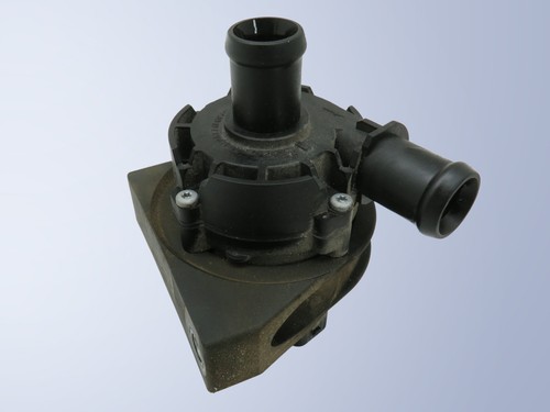original Zusatzwasserpumpe Kühlmittelpumpe 5G0965567A VW Golf 7 VII 5G TSI