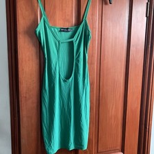 dress Prettylittlething Size6 Green Cutout Front Strappy