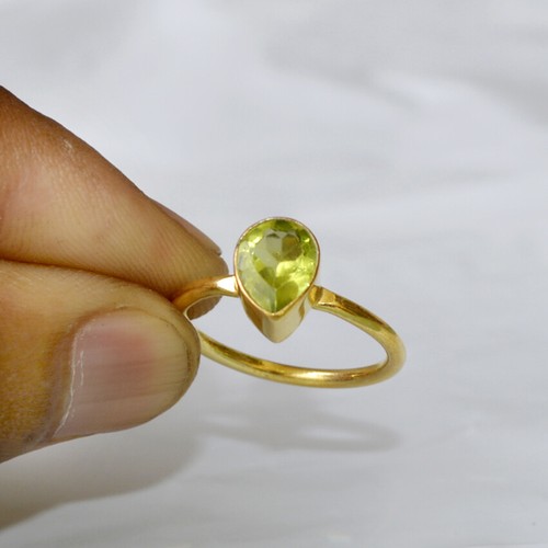 Peridot Gemstone 14K Yellow Gold Gift Ring, Pear Cut August Birthstone Gift Ring - Picture 5 of 6