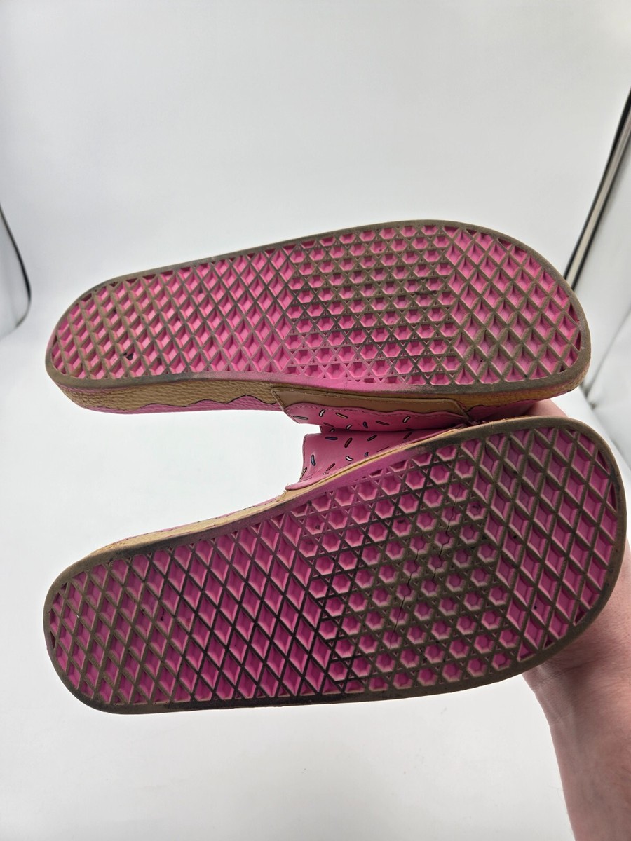 VANS SLIDE-ON THE SIMPSONS DONUT - Unisex 10 - Pre-worn View 4