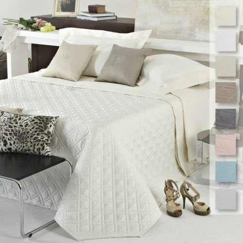 Trapunte e copriletti bianco raso