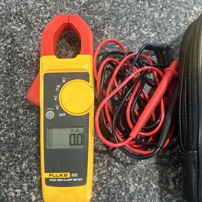 Fluke 115 600VAC Field True RMS Digital Multimeter