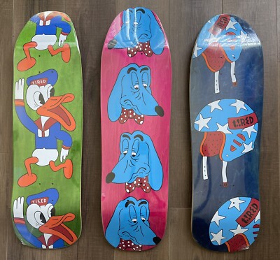 新品 TIRED SKATEBOARDS タイレッド by parra パラ TIRED タイレッド スケートボード デッキ 8.37inch SAD REFEREES