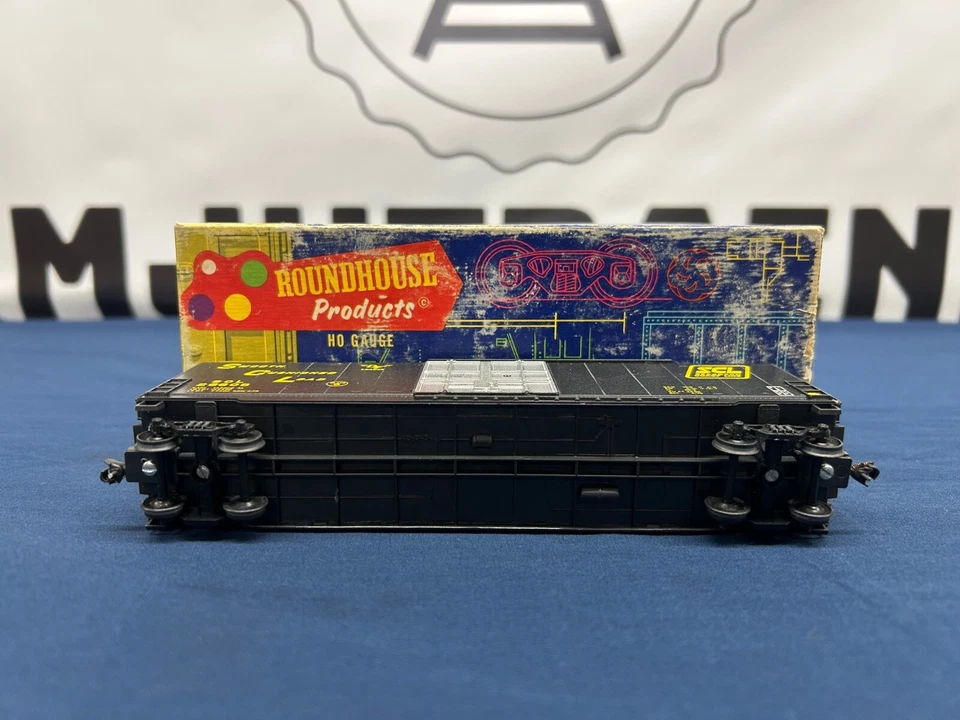 Roundhouse HO Seaboard Coast Line #28606 50’ Hi-Cube Single Door Box Car 1763 - Image 3 of 4