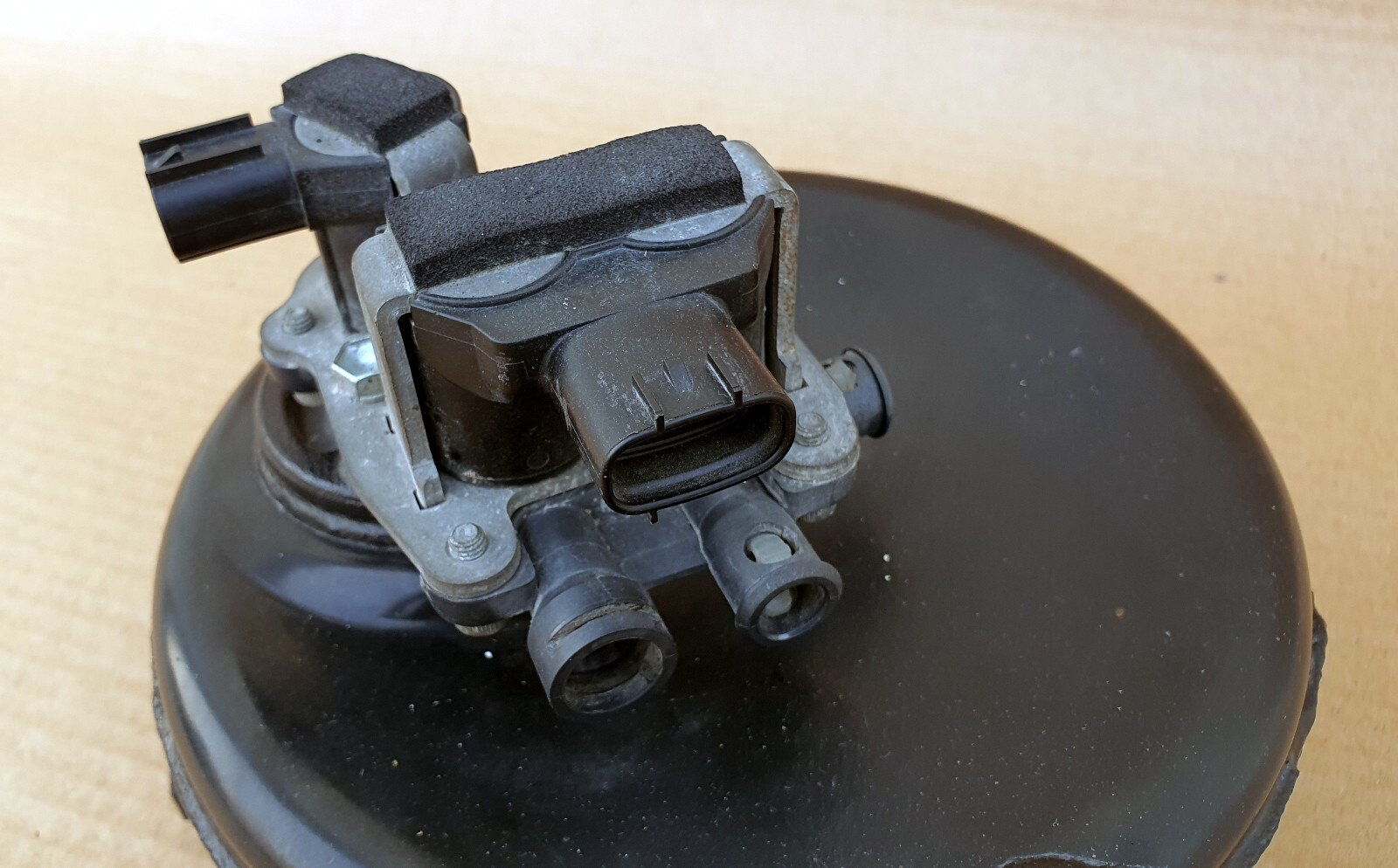 2003 2009 Lexus GX470 Height Control Reservoir Tank 48930 60020 Oem