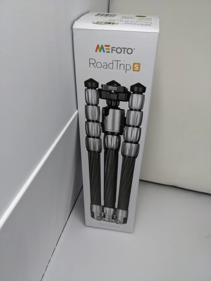 MeFOTO RTSAGRN RoadTrip S Travel Tripod (Aluminum, Green) -  Max Load 17.6lb NWT - Image 4 of 4