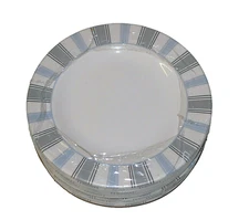 Arcoroc Calia E6960 Salad Plates 7 5/8" Diameter Lot of 12 Plates New S8969