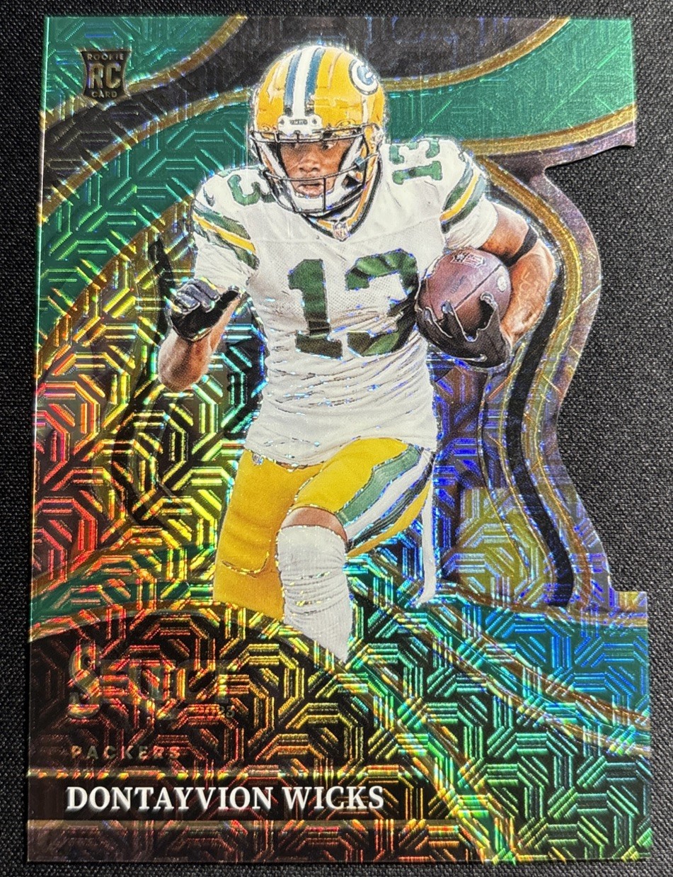 2023 Select Dontayvion Wicks GREEN Prizm Club Level Die Cut Rookie /5 Packers RC