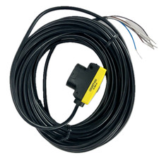 Banner QS30FF400 QS30 Fixed-Field Photoelectr...