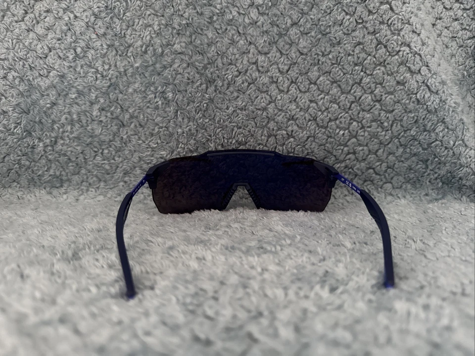 Óculos de sol Nike azul espelho escudo masculino Nike Limitless Shield IB3521X 492 61 - Imagem 3 de 4