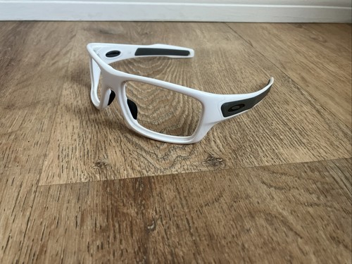 Oakley Turbine XS Jugend Sonnenbrille Gestell weiß OJ9003-0757